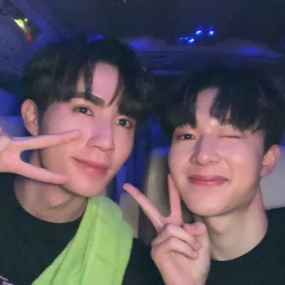pppbeebee's profile picture. ซีนุนิวพวกเขาอยู่กันด้วยความรัก เราก็อยู่กับพวกเขาเพราะความรักเหมือนกัน.🤍 #ซนซน #NanaNu #Zunshine