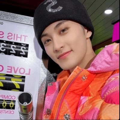 aquariuscart's profile picture. bsnt 🛒 — mm consol is closed permanently! ♡