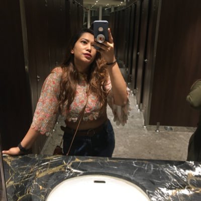 I blow mah candles on 24th Feb🎂 blacklover #mumbaikar🤍