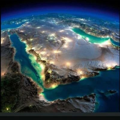 محب للسياسة والرياضة وكل ما هو جميل والمعيار في كل هذا الإحترام ورضى الله سبحانه وتعالى ولدي الدين ثم المليك ثم الوطن خط أحمر
