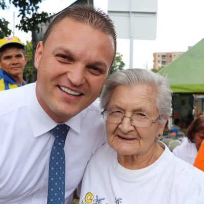 Alcalde del municipio de La Estrella periodo 2016 - 2019.