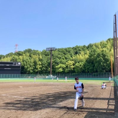 東京都町田市(稀に大田区)で活動している草野球チームです！ 20代と30代で構成されています。レベル1.0〜1.5 宜しくお願いします！