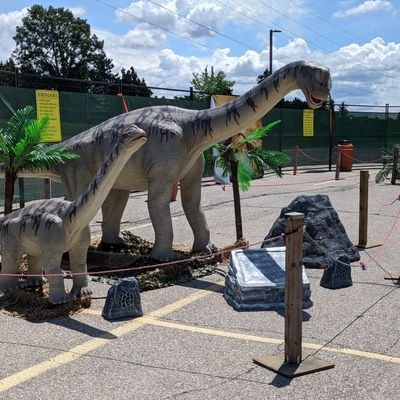 Canada's Largest outdoor Dinosaur Park located at Bridlewood Mall. An unforgettable experience for the whole family. Rides, games, entertainment and more!