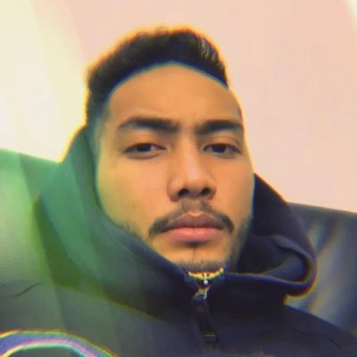 Irdhxmxz's profile picture. i’m still alive