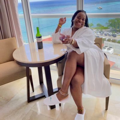 29 ♍ |•| 🇯🇲 |•| A. L 💍 |•| Honey 🐶 |•| IG: @tallysupreme