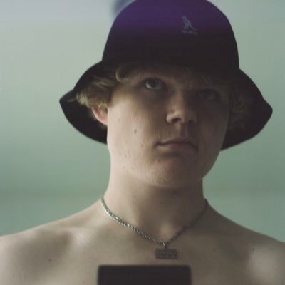 atomickvision's profile picture. capturing moments around me • https://t.co/bGy8agLVWD

i shoot a lot of film