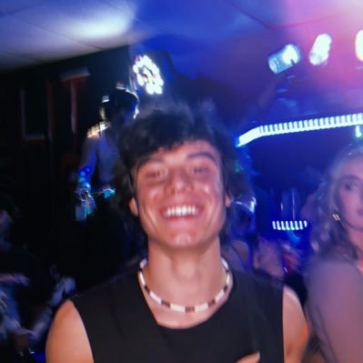 aidan_schmidt34's profile picture. WMU ‘24//all you gotta do is smile//