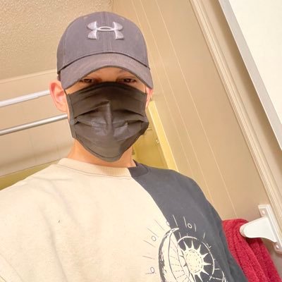 MuseZeke's profile picture. Professional singer every time I step in the shower. 🇯🇵🇺🇸 私はゲームが好きです. 一緒に遊ぼう!ENG & JP ok 👍🏻