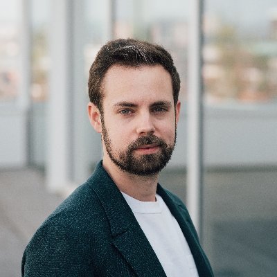 Hoofdredacteur @DeMorgen - schrijver van 'Onder rectoren'