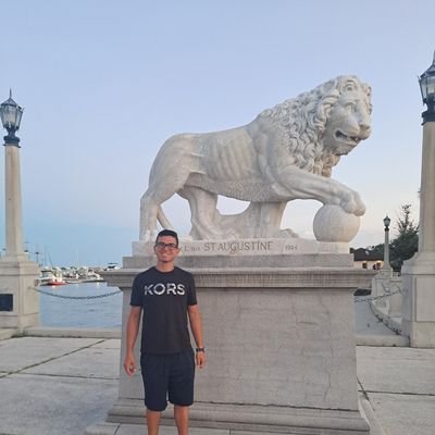 contador público, expatriado con dolor de patria.
