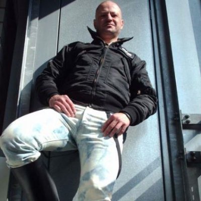 Cashmaster looking four real Cashslaves....... paysafcards meCashmaster into Leather and SM💲 #findom #cashmaster #lederfetisch u more i like Amazone Gutscheine