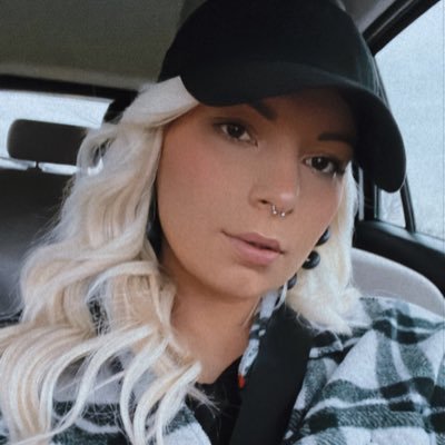 KelseyMedley's profile picture. IG: kelsey.medley