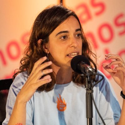 Politóloga @DiputadosAR 👩🏽‍🎓 | Miembra organizadora @FilFem 📚 | Feminista en @GenerosMGarcia 💜 | Militante @grupobicentenario ✌🏽