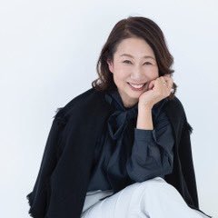 antiquemoon44's profile picture. スピ系起業コンサルタント。 幸せに売り上げをあげつつ、社会貢献をしていく女性起業家さんを輩出。 61歳で法人化。年齢なんてただの数字！！なんだっていつからでもチャレンジできるがモットー(^^) 経済的、精神的に自立して自由で楽しい人生をクリエイトしよう✊