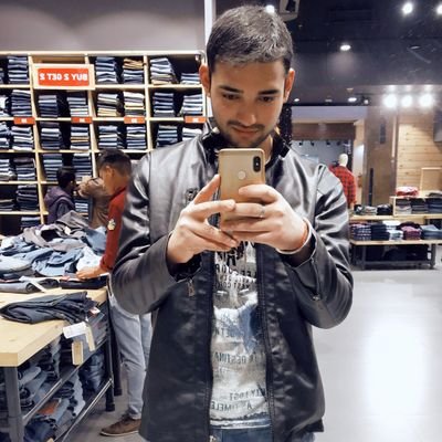 _pahadii_'s profile picture. पहाड़ों से हूं..... ⛰️