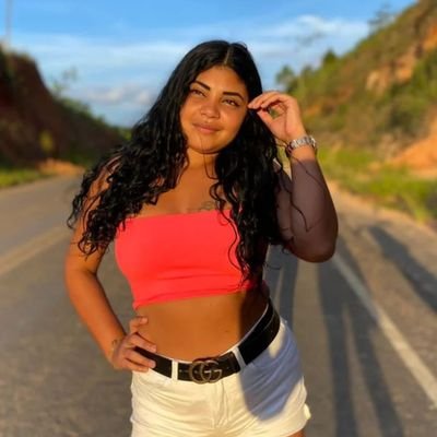 Daniisq_'s profile picture. ☀️