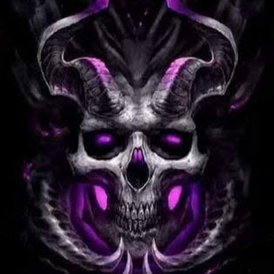 thebigrich974's profile picture. Games i live to play fun games