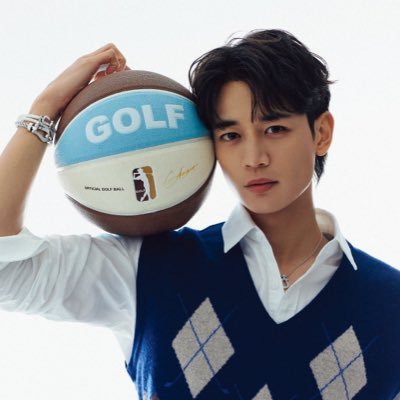 moved a while ago feel free to ask for the @ 🫶 SUHO FOR LIFE!