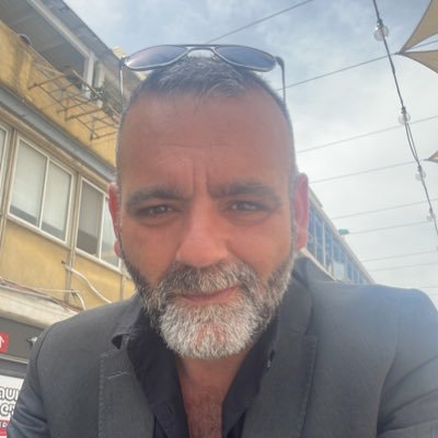 arimuli2's profile picture. איכשהו כשמשהו מצחיק אותי מישהו נעלב