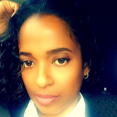 ShellyVinh's profile picture. Loving Life & Living it💋💚☀️