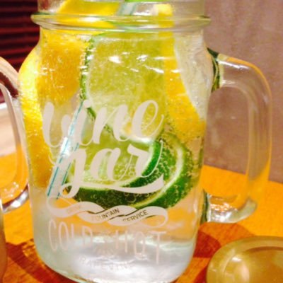 kunisuke522's profile picture. 🍇GRAPEVINE・ THE YELLOW MONKEY ・Suchmos・安室奈美恵・サザン・King & Prince・Number_i・神宮寺勇太・etc…沖縄・ドラえもん・お笑い(関西芸人)ダウンタウン好き。好きなもの多すぎて散財気味。ライブが働く原動力。推しはJ・TOBE😇