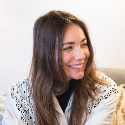 #Marketing @HopaeInc I #Growth GTM #DigitalIdentity 💜 Ok skincare, wine & food addict too...