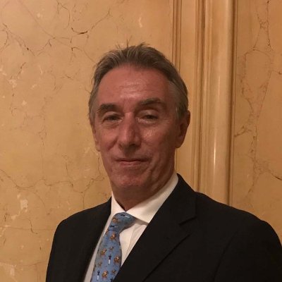 omarhafez's profile picture. Publisher of THE EXECUTIVE BLOG - Providing tips and techniques on Leadership, Public Speaking, and Media Training.