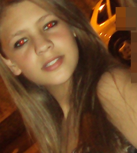 Me acha criança? Você nunka será homem bastante para me fazer mulher