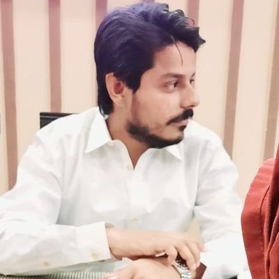 uzairmalik525's profile picture. 