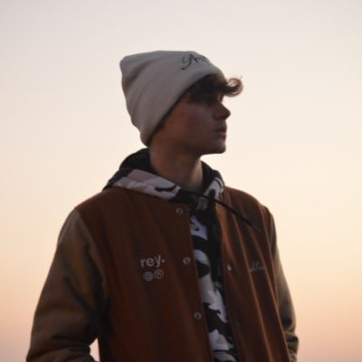 Propers_'s profile picture. @jungleparisfr