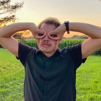 gbrljnsn's profile picture. I love Jesus, poetry, and education.