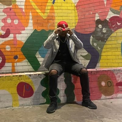 I like basketball and like to travel. My goal is to travel to all 29 NBA arenas by the end of the 22-23 season. Personal page @TheReal_JT3