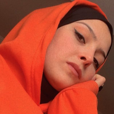 AÜ-Çocuk Gelişim Bakmayı bilen kaktüse bile çiçek açtırıyor.🌸