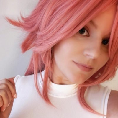 Kat33z's profile picture. Lvl 31 :: UK :: (She/they) 18+ only please! I am a mess