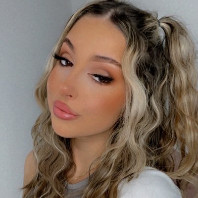 megXelizabeth_ Profile Picture