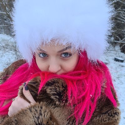 (+18) ⭐Your internet girlfriend ⭐Follow my Backup @YuumiKittys
• Squirter • Custom Content • Dickrate • DM ONLY TO BUY CONTENT • https://t.co/O84KitmPcG