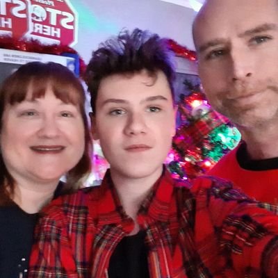 BoydKeri's profile picture. I am 43 years old in a relationship. I have a 15 year old son named Logan. I was born and raised in Hamilton Ontario. I work for Shoppers Drug Mart.