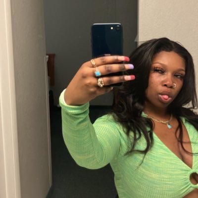 THEE BIGGEST FREAK HO 👅| CASHAPP: $Ashaunti77 | WELCOME TO DA PINK HOUSE 💕🫶🏾 | THIS IS STRICTLY A BUSINESS PAGE.
