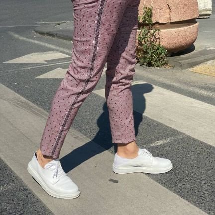 DenzeB's profile picture. Digital marketier, influencer 🇺🇬