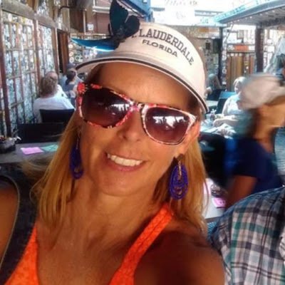 CandySc04349766's profile picture. 