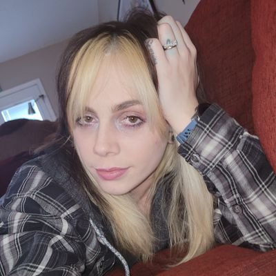 shellsyeahh's profile picture. I'm the funniest person I know.