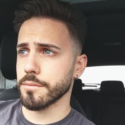 Sir_Pepo's profile picture. Informático Nivel Suizo. 🇪🇸🇨🇭
V❤️
De Valencia a Suiza. 

https://t.co/C9IvTIQFnS

Candado - @Sir_PepoCandado