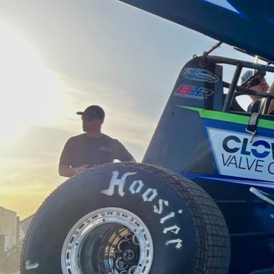 RHamilton21L's profile picture. Believer in Jesus Christ, Husband, Father, Friend, Racer