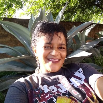 HellenpatriciaF's profile picture. 