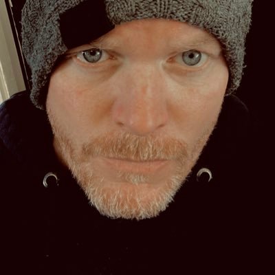 Whudunnit1's profile picture. Doh