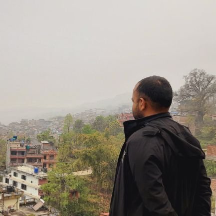 देश बनाऊने हो भने आफ्नो काम कर्तब्य र जिम्मेवारि ईमान्दार पुर्वक निर्बाह गरौं। बने देश बन्छ नबने पनि आत्मसम्मान बढ्छ। जिवन सार्थक हुन्छ।