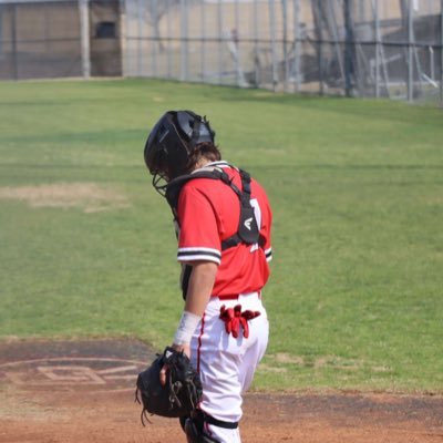 Brody Miller / 2024 / 185 / 5’10”/ C / 1B / H-back / VRHS Baseball / VRHS Football • brodym747@gmail.com