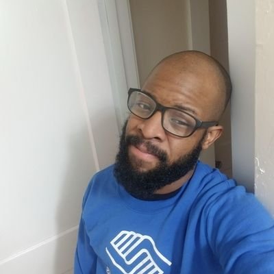 DwcsX's profile picture. Everyone is welcome to Chill 
Peace and love ❤