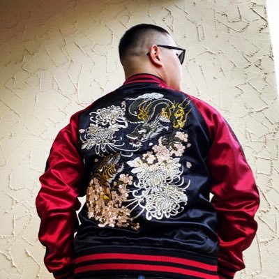 今は昔、マッツ〜(@matk_59)なる男ありけり。謎ﾂｲｰﾖ多め。アメリカ・ユタ州から福岡に帰還したヲタクくん。文筆家・エッセイストもやってる。某大学文学部卒業。It tweets a real intention.