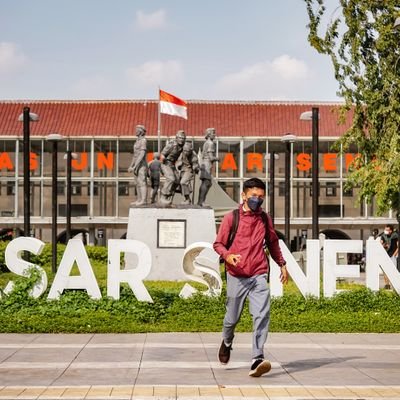 candrailham_'s profile picture. just for fun :)

(イルーアム • チャンドラ)

-Indonesian People-

sometimes can be more calm